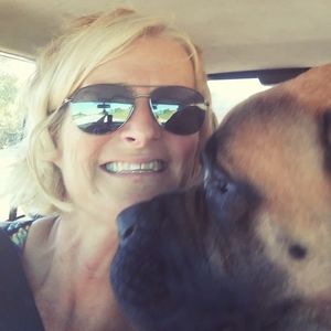 Meet your Posher, Angye